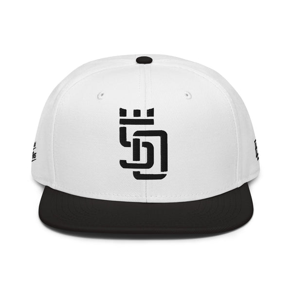 E Luna Fitness "50" PREMIUM hat — front view