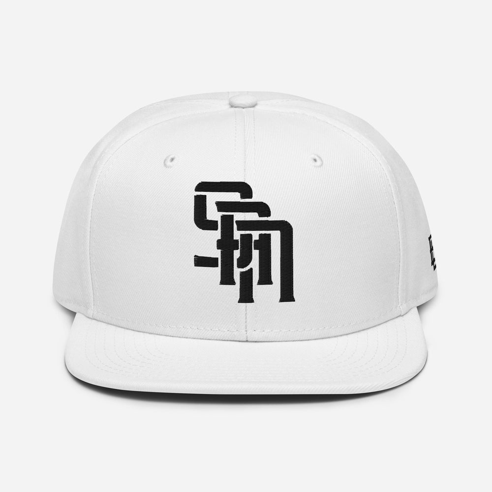 Gorra snapback "SAN" | E Luna Brand SELECT | 3 logotipos con hilo negro | Edición con bordado 3D en relieve