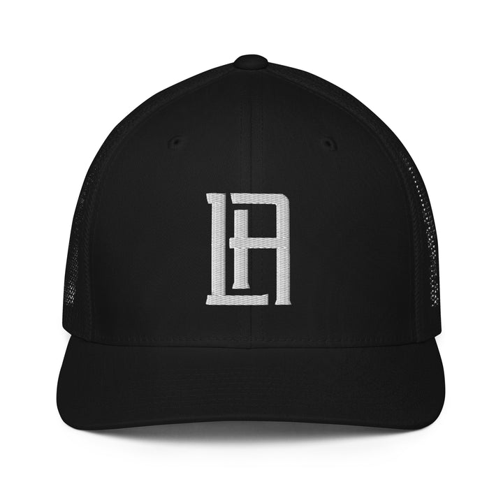 Los Angeles "LA" CLASSIC Closed-Back Trucker Cap — front view