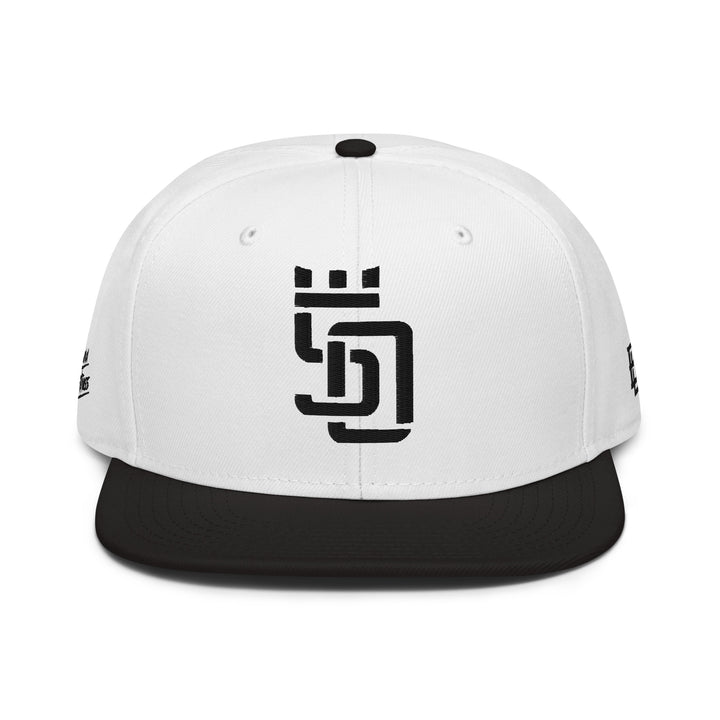 E Luna Fitness "50" PREMIUM Snapback — front view